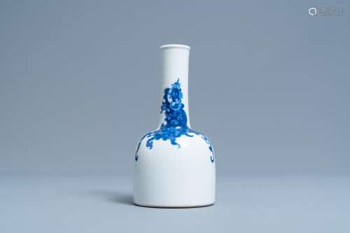 A CHINESE BLUE AND WHITE MALLET 'PHOENIX' VASE, KA...