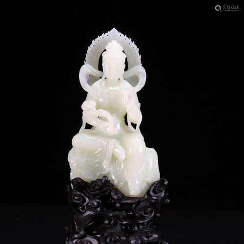 A Hetian jade Guanyin ornament