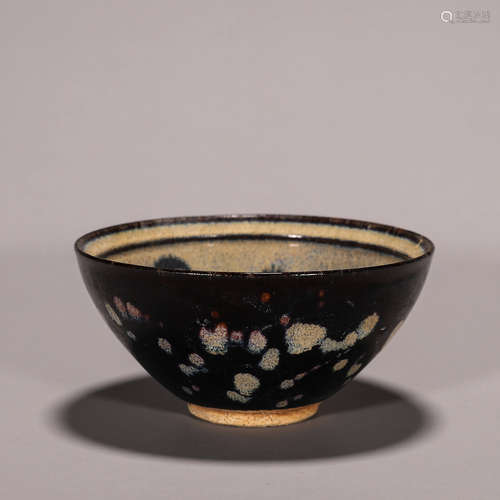 A Jizhou kiln flower porcelain bowl