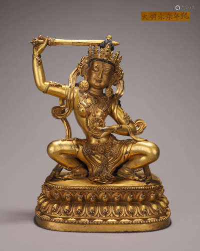 A copper Mahavairocana buddha statue