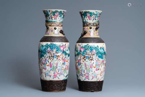A PAIR OF  CHINESE NANKING FAMILLE ROSE CRACKLE-GLAZED VASES...