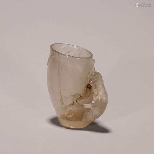 A phoenix patterned crystal cup