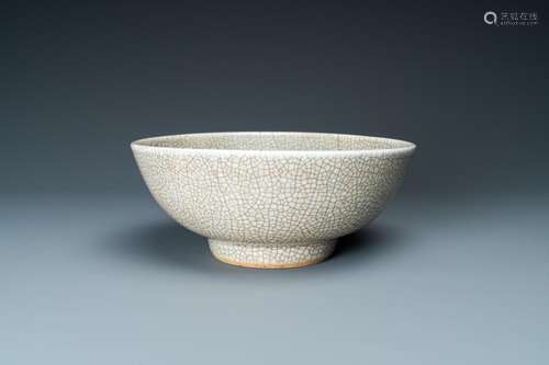 A CHINESE GE-TYPE CRACKLE-GLAZED BOWL, YONGZHENG/QIANLONG