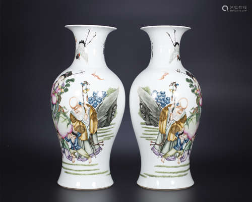 18th century, A pair of famille rose porcelain vases for lon...