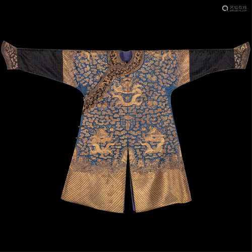 18th century, Blue ground embroidery gold dragon pattern rob...