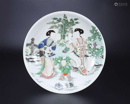 18th century, Wu Cai porcelain plate with figures pattern