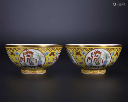 18th century, A pair of yellow ground porcelain bowls