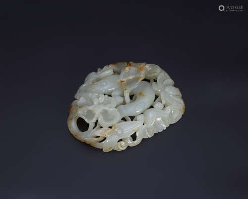 18th century, Jade pendant with fish carving