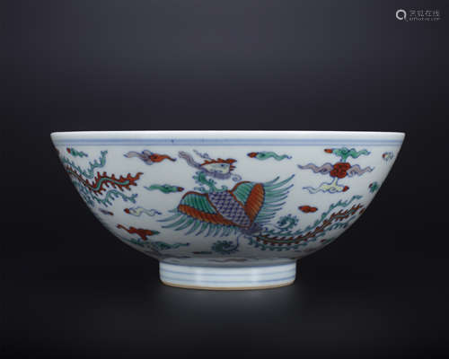 18th century, DOU CAI porcelain Bowl with phoenix pattern