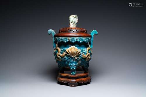 A LARGE CHINESE FAHUA CENSER WITH QUARTZ-TOPPED WOODEN COVER...