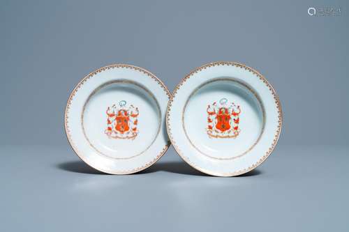 A PAIR OF CHINESE SCOTTISH MARKET ROSS OF BALNAGOWAN ARMORIA...