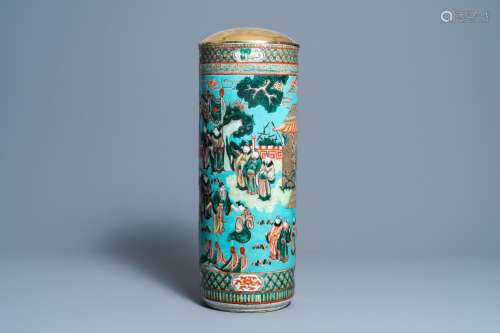 Lot 581: A CHINESE CYLINDRICAL FAMILLE VERTE TURQUOISE-GROUN...