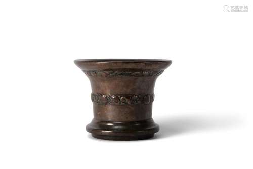 A LARGE ENGLISH BRONZE MORTAR, ATTRIBUTABLE TO THE WHITECHAP...