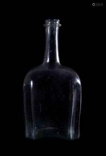 A GLASS WINE BOTTLE, CIRCA 1730