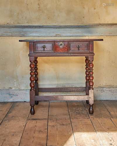 A WILLIAM & MARY OAK SIDE TABLE, CIRCA 1690