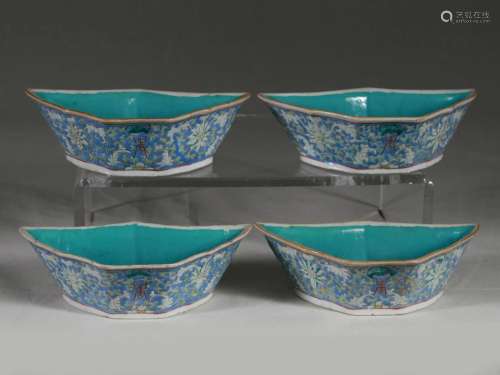 Set of 4 Chinese Porcelain Serving Bowls, 19th C.