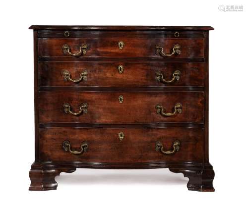 A GEORGE III MAHOGANY SERPENTINE FRONTED CHEST OF DRAWERS, C...