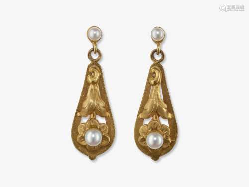 A pair of drop earrings with cultured pearls