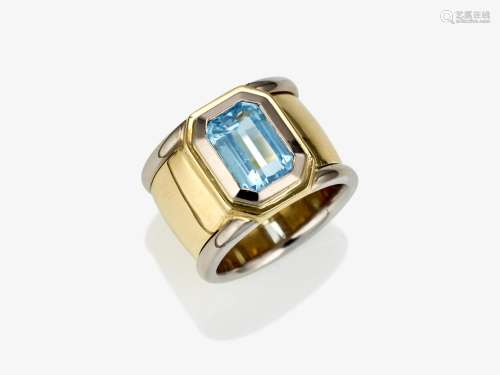 A ring decorated with a topaz