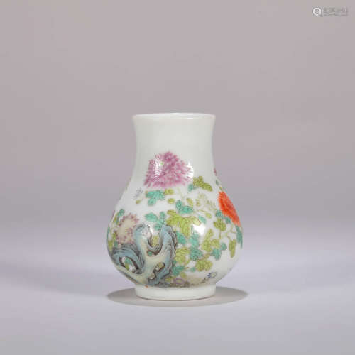 Famille Rose Flower Bottle Vase