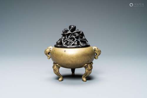 Lot 848: A CHINESE BRONZE CENSER WITH ELEPHANT HEAD HANDLES ...