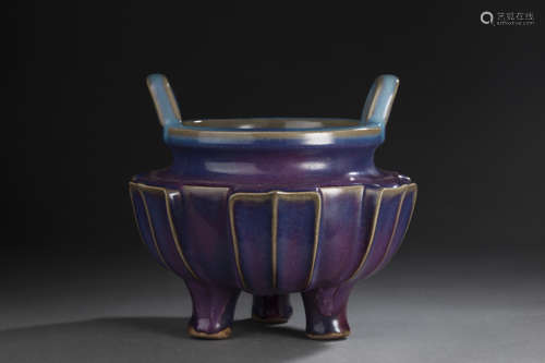 Jun Kiln with Purple Colored Tri-footed Censer