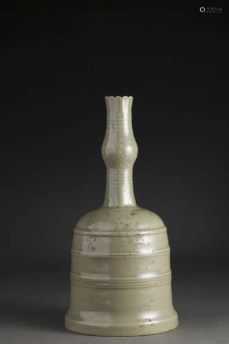 YaoZhou Kiln Vase