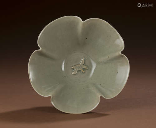 Song Dynasty celadon bowl