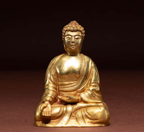 Pure gold Buddha statue of qing Dynasty