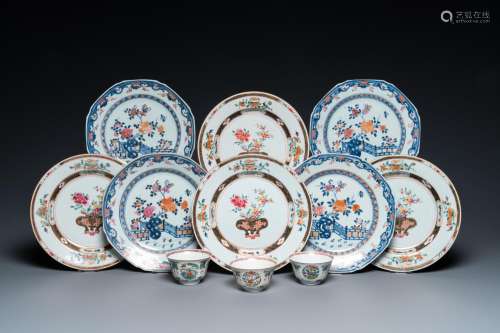 Lot 986: EIGHT CHINESE FAMILLE ROSE PLATES AND THREE FAMILLE...