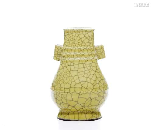 A Chinese "Ge-Type" Vase