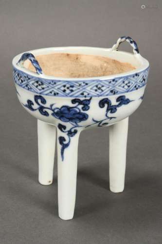 Chinese Qing Dynasty Blue and White Footed Censor,