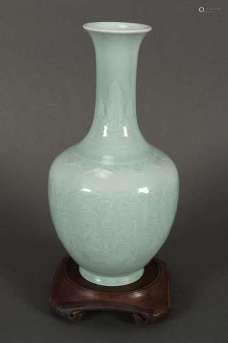 Good Chinese Pale Celadon Vase,