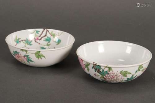Good Pair of Chinese Famille Rose Bowls,