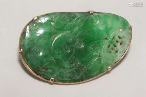 14ct Yellow Gold and Jade Brooch,