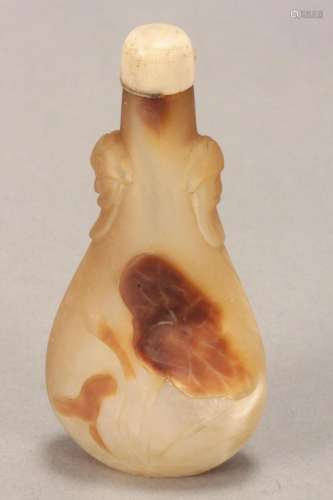 Chinese Mother of Pearl Snuff Bottle and Stopper,