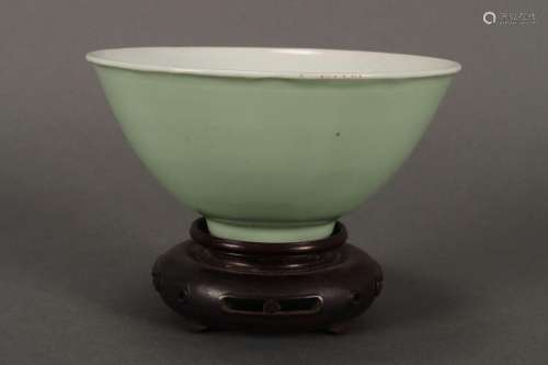 Chinese Qing Dynasty Porcelain Bowl,