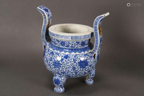 Large Chinese Blue and White Porcelain Censer,