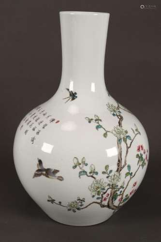 Large Chinese Porcelain Vase,