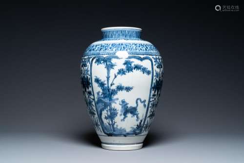 Lot 1176: A JAPANESE BLUE AND WHITE ARITA VASE WITH A TIGER,...