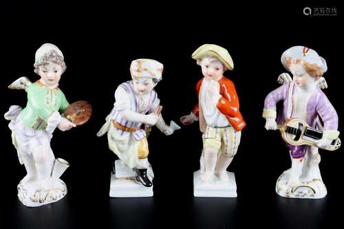 KPM Berlin 4 Figuren - Putten und Monatsfiguren, porcelain f...