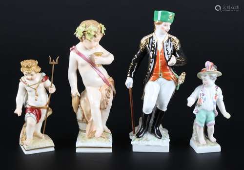 KPM Berlin - 4 Figuren, lot of porcelain figures,