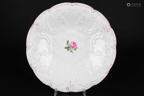 Meissen Rote Rose Prunkschale, decorative bowl red rose,