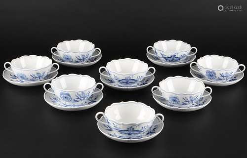 Meissen Zwiebelmuster 8 Suppentassen, soup cups,