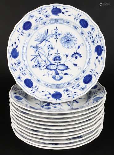 Meissen Zwiebelmuster 12 Speiseteller, dinner plates,