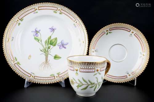 Royal Copenhagen Flora Danica Kaffeegedeck, coffee cup with ...