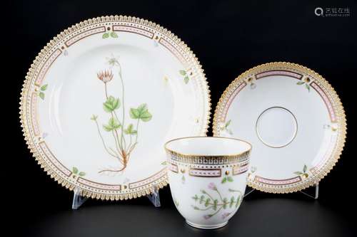 Royal Copenhagen Flora Danica Kaffeegedeck, coffee cup with ...