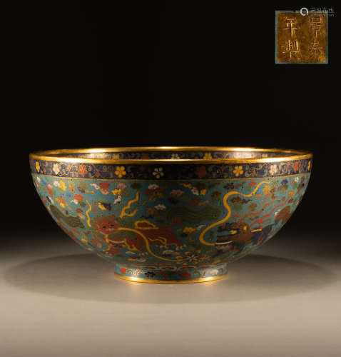 Ming Dynasty - Bronze gilt cloisonne lion bowl
