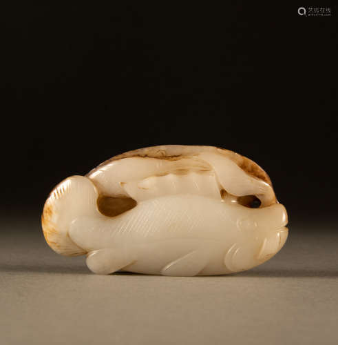 Song Dynasty - Hetian white jade fish pattern