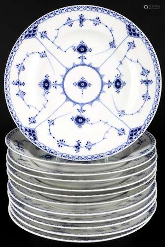 Royal Copenhagen Musselmalet 12 Speiseteller, dinner plates,